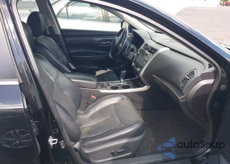 2015 Nissan Altima 3.5 S/3.5 Sl/3.5 Sv z USA, uszkodzony, nr VIN 1N4BL3AP7FC493914